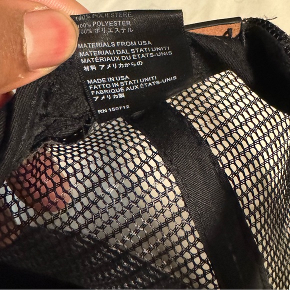 AMIRI Core Logo Trucker Hat - Picture 4 of 11